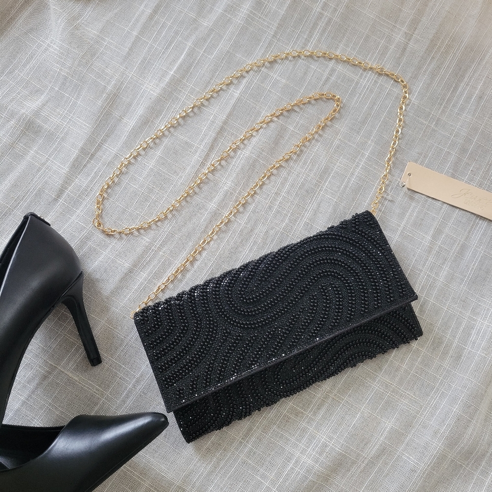 Jewel Badgley Mischka Tina Beaded Black Swirl Envelope Clutch & Gold Chain Strap